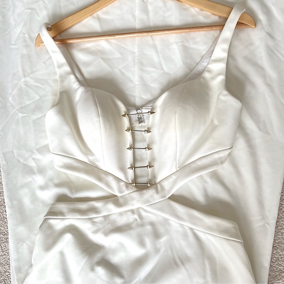 CUT OUT OPEN BACK PROM DRESS EVENING DRESS - Picture 1 of 12